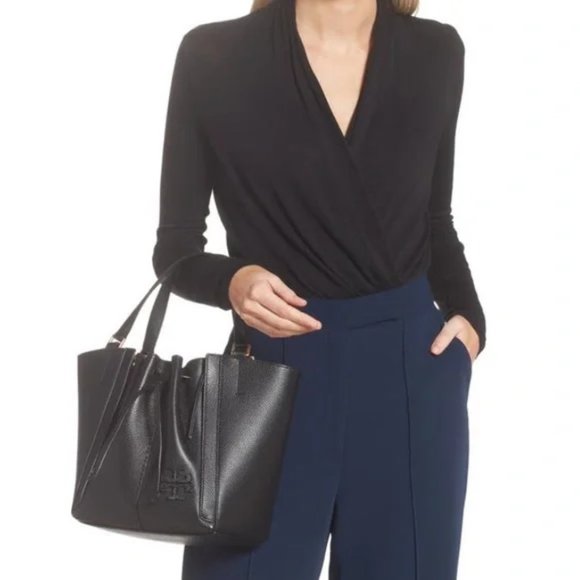 Tory Burch "McGraw Dragonfly" bag - new, unused, luxury bucket purse - Picture 2 of 12